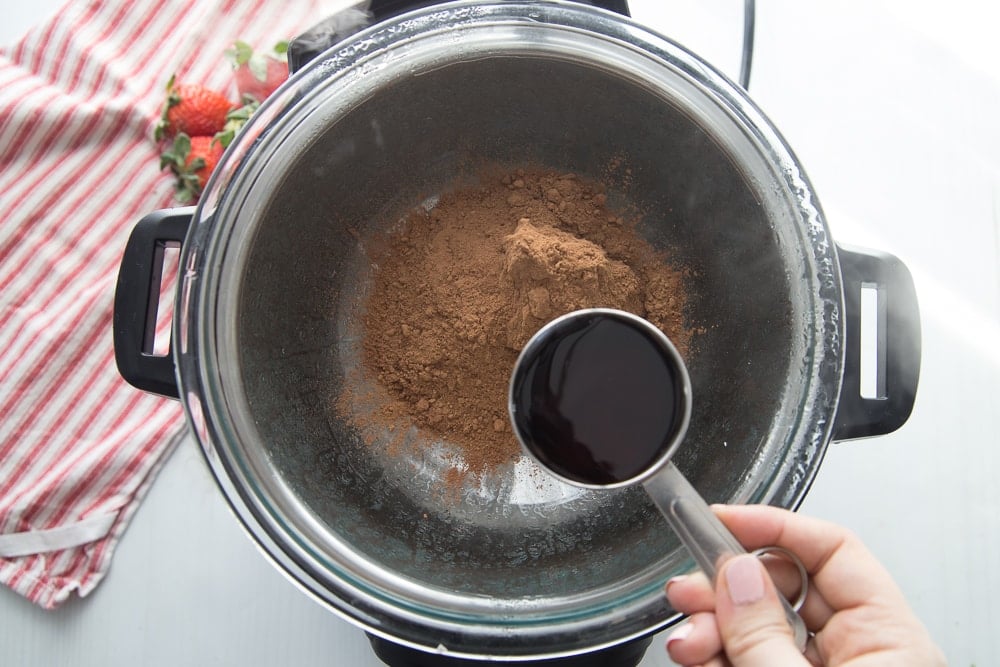 Making chocolate from cocoa powder in an Instant Pot double boiler